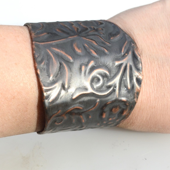 Floral Repoussé Solid Copper Wide Cuff Bracelet Embossed Handmade Bohemian Boho - Picture 4 of 8